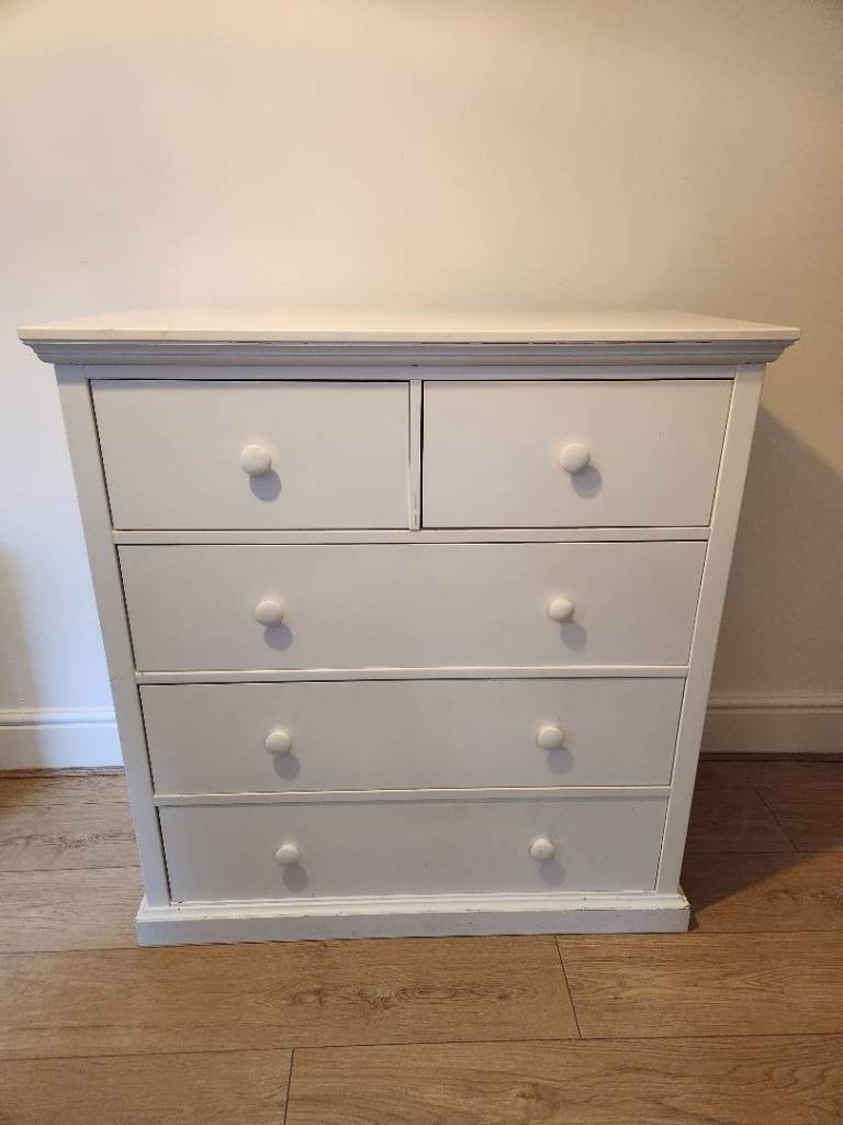 Spacious White 4 X chest of drawers