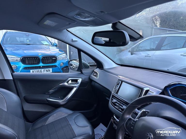 2016 Peugeot 2008 1.2 PureTech Allure 5dr ETG HATCHBACK PETROL Automatic