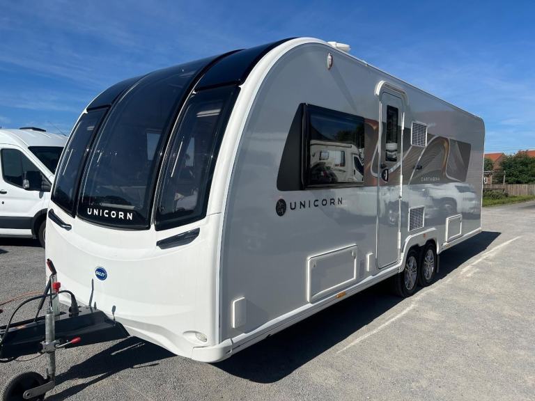 Bailey Unicorn Cartagena / 4 2024