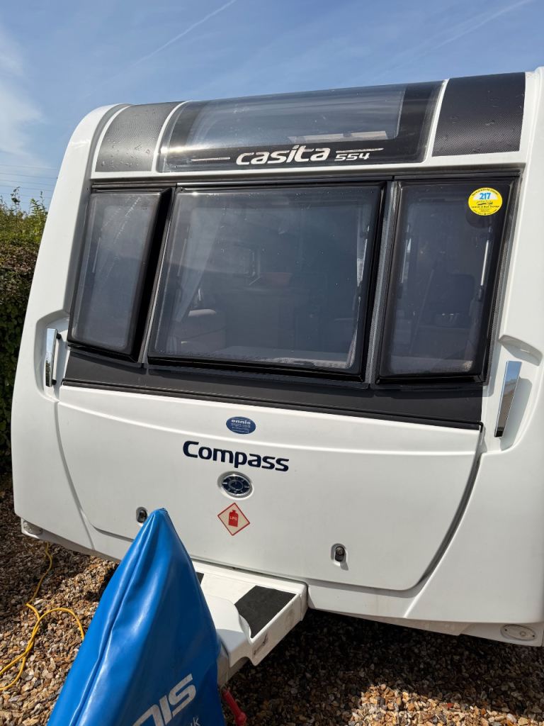 Caravan Compass Cassita 554 four berth 2017