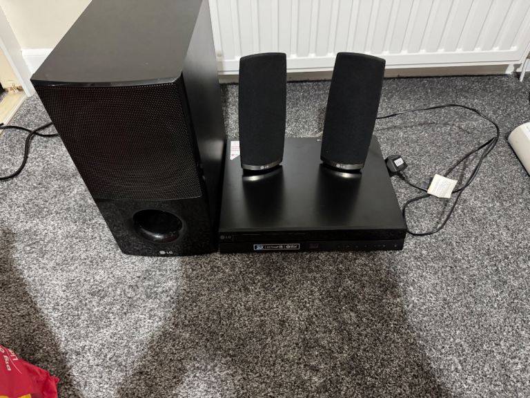 LG 3D Smart Blu-ray Home Cinema 