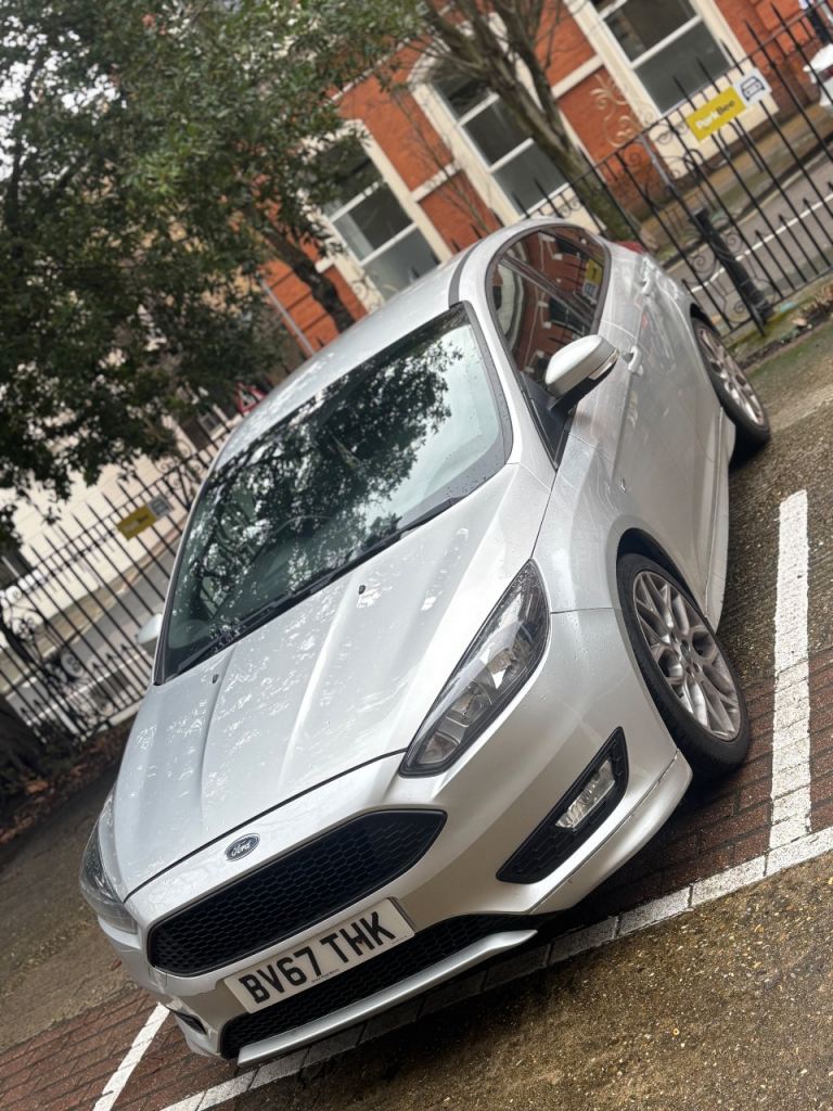 Ford, FOCUS, Hatchback, 2017, Manual, 999 (cc), 5 doors