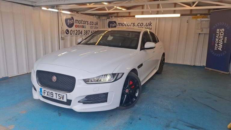 2019 19 JAGUAR XE 2.0I GPF R-SPORT SALOON 4DR PETROL AUTO EURO 6 (S/S) (200 PS)