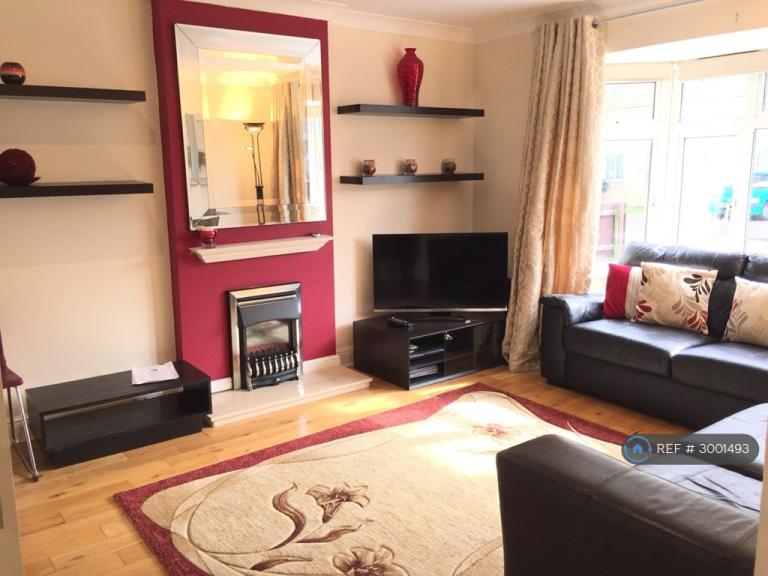 4 bedroom house in Elfleda Road, Cambridge, CB5 (4 bed) (#3001493)