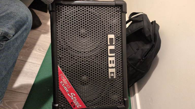 Roland Cube Street EX