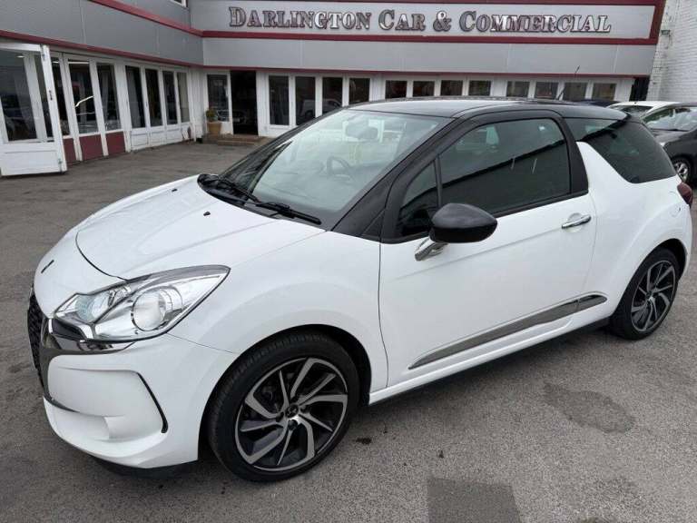 2018 18 DS AUTOMOBILES DS 3 1.2 PURETECH CONNECTED CHIC HATCHBACK 3DR PETROL MAN