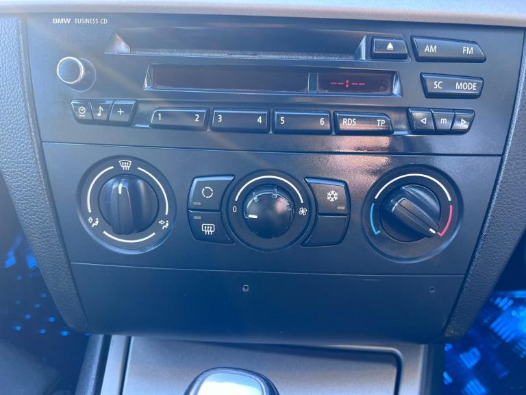 2010 BMW 1 Series 2.0 116i Sport Hatchback 5dr Petrol Steptronic Euro 5 (122 ps)