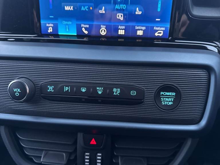 2025 Ford Transit Courier 2025.75 Transit Courier Active 1.5L EcoBlue 100 FWD 6 Speed Manual 3 Do...