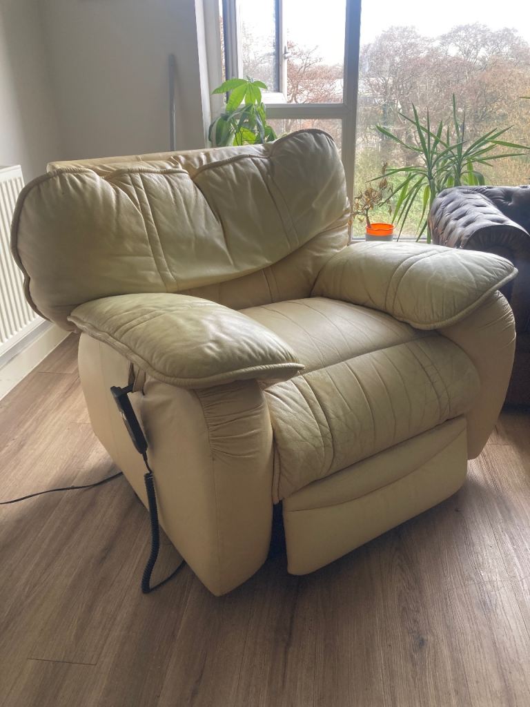 Electric Leather recliner armchair 