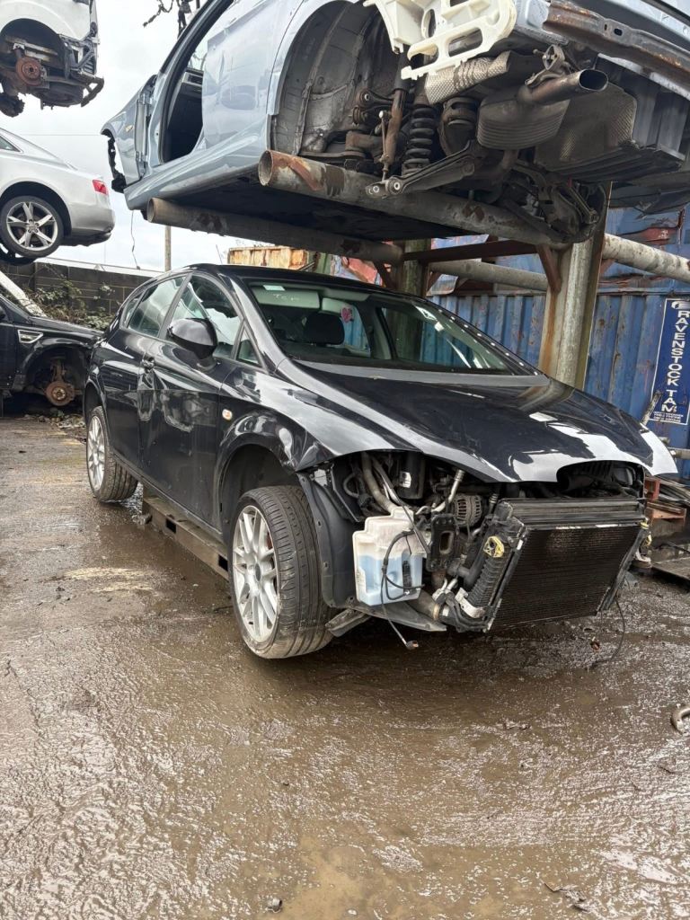 2010 Seat Leon 1.6TDI 5 Speed Breaking