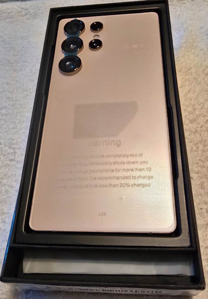 Fuffi S24 Pro 6.8" Smartphone, 4-64gb 4g,2 Sim,2 GiffGaff Sim Cards with