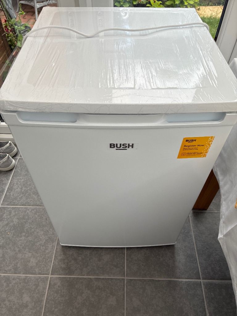 Bush Under the Counter Larder Fridge