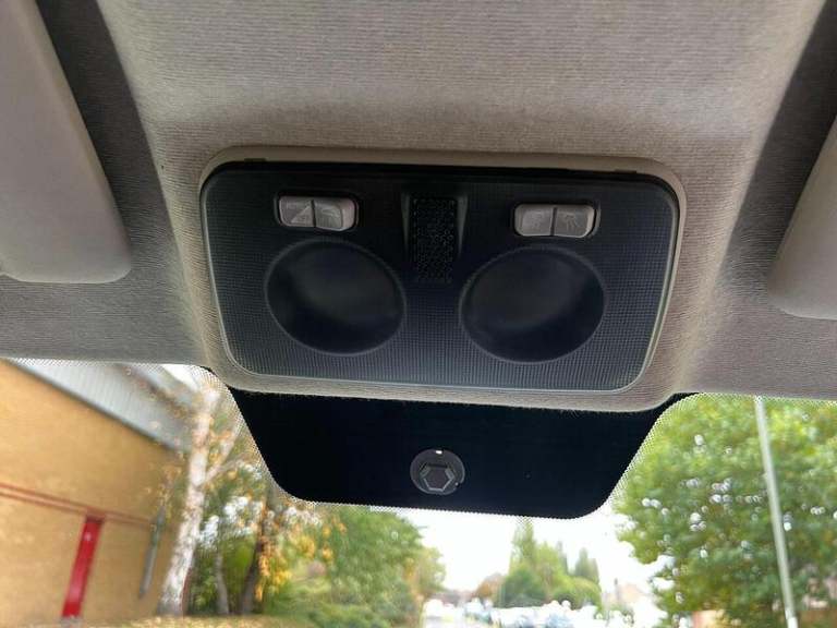 2022 Peugeot Boxer 2.2 BlueHDi 335 S Platform Cab L3 EU6 Luton DIESEL Manual