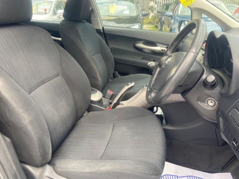 2008 Toyota Auris TR VVT-I HATCHBACK Petrol Manual