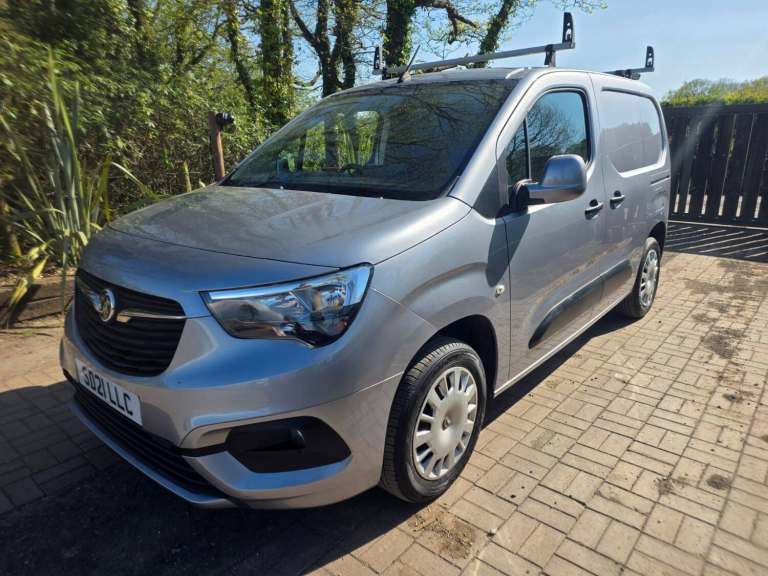2021 Vauxhall Combo 1.5 Turbo D 2000 Sportive Panel Van 4dr Diesel Manual L1 H1 Euro 6 (100 ps) P...