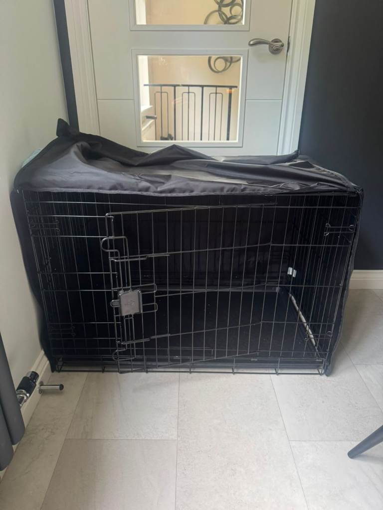 Dog crate, mattress and cover