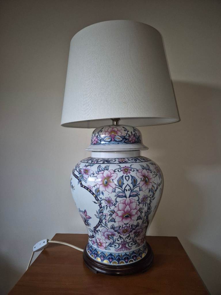 Chinese design ceramic lamp