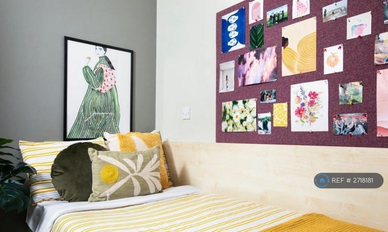 1 bedroom in Quantam Court, London, E1 (#2718181)