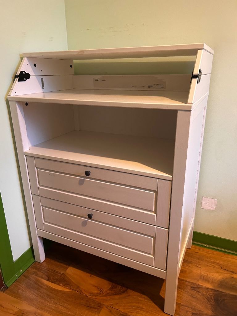 IKEA Sundvik changing table/chest of drawers