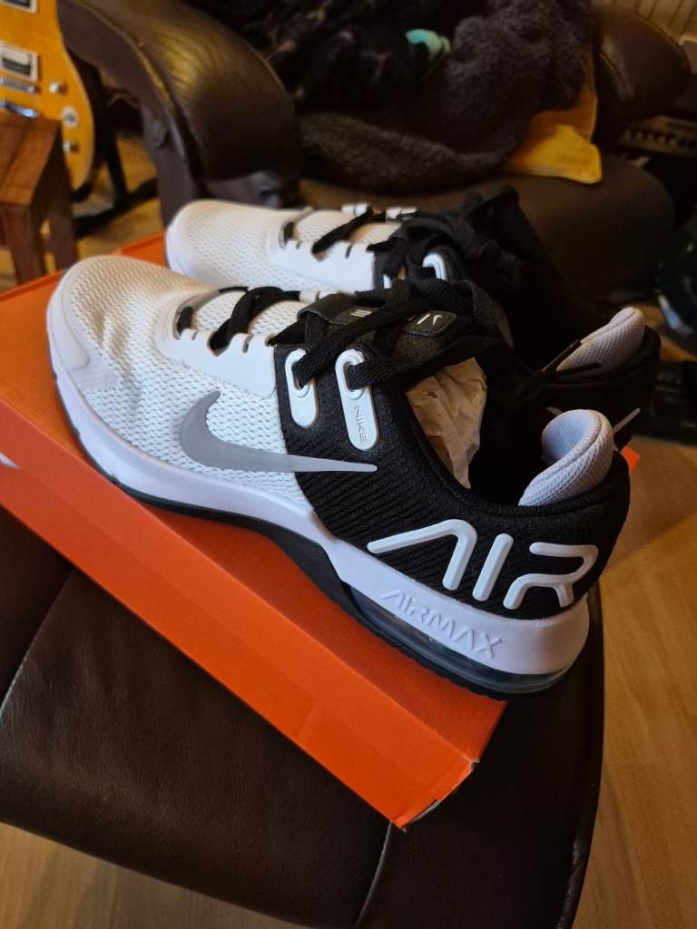 image for Nike air max alpha 4 brand new size 10.5 uk mens trainers in box