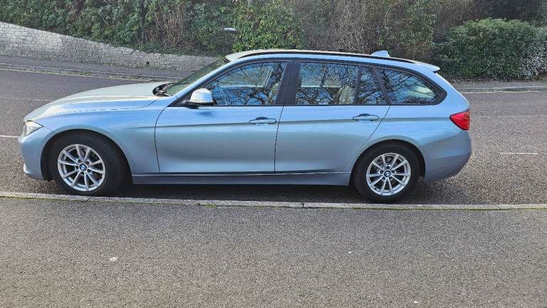 BMW 320D ESTATE CAR  IN EXCELLENT CONDITION 