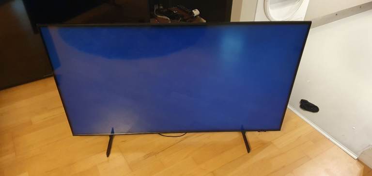 SPARES OR REPAIRS SAMSUNG 50 INCH 4K SMART TV  the screen is in Perfect condition 