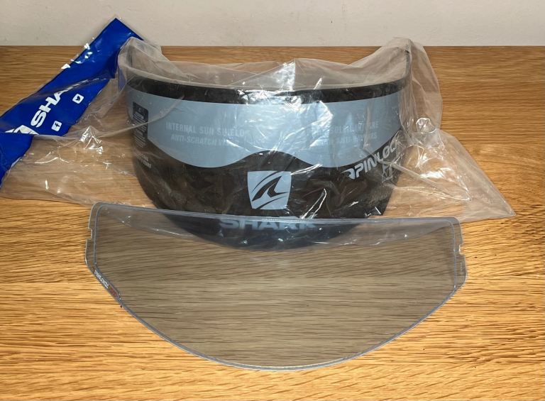 Shark Spartan Carbon - Skin Black/Anthracite Motorcycle Helmet