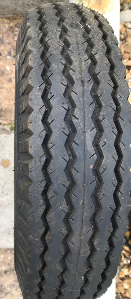 Trailer wheel and tyre 