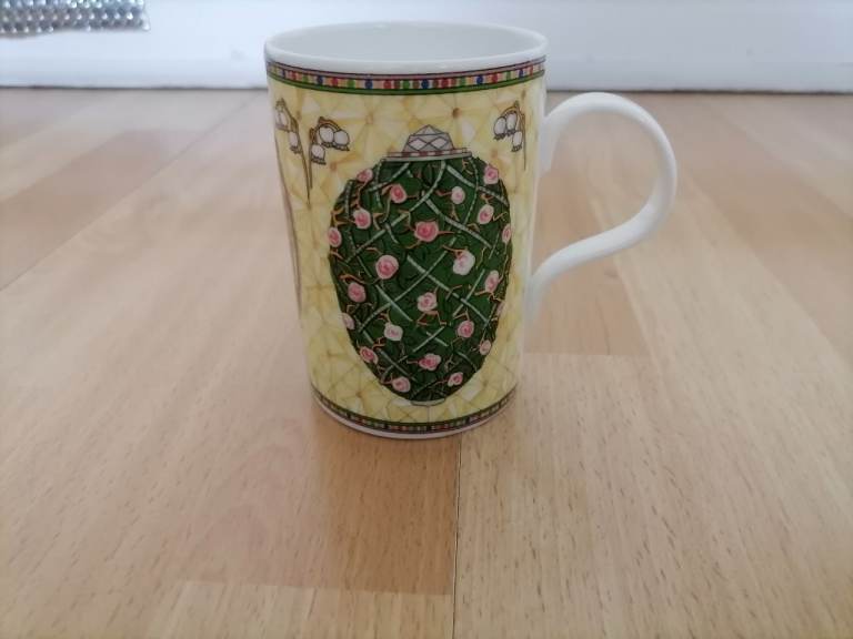 Vintage FABERGE'S Fine Bone China Mug. PAST TIMES Oxford Eng. Ex Cond