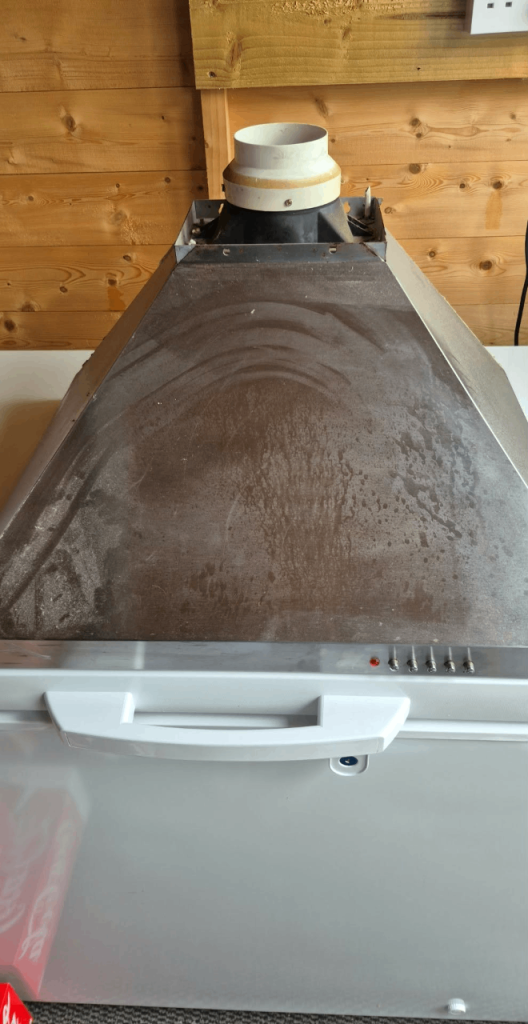 Chimney Cooker Hood Kitchen Extractor Fan sink and taps 
