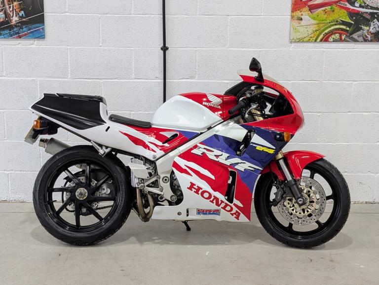 2000 Honda RVF400 NC35  PETROL Manual
