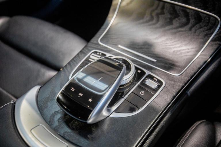 2018 Mercedes-Benz C Class 2.1 C250d AMG Line (Premium Plus) Saloon 4dr Diesel G-Tronic+ Euro 6 (...