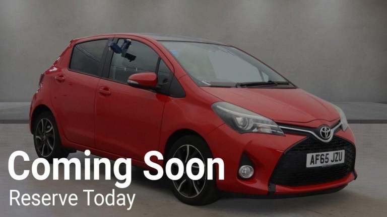 2015 Toyota Yaris 1.33 VVT-i Sport 5dr CVT HATCHBACK PETROL Automatic