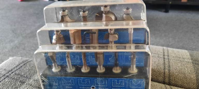 Router Bit Set in Case – Good Condition