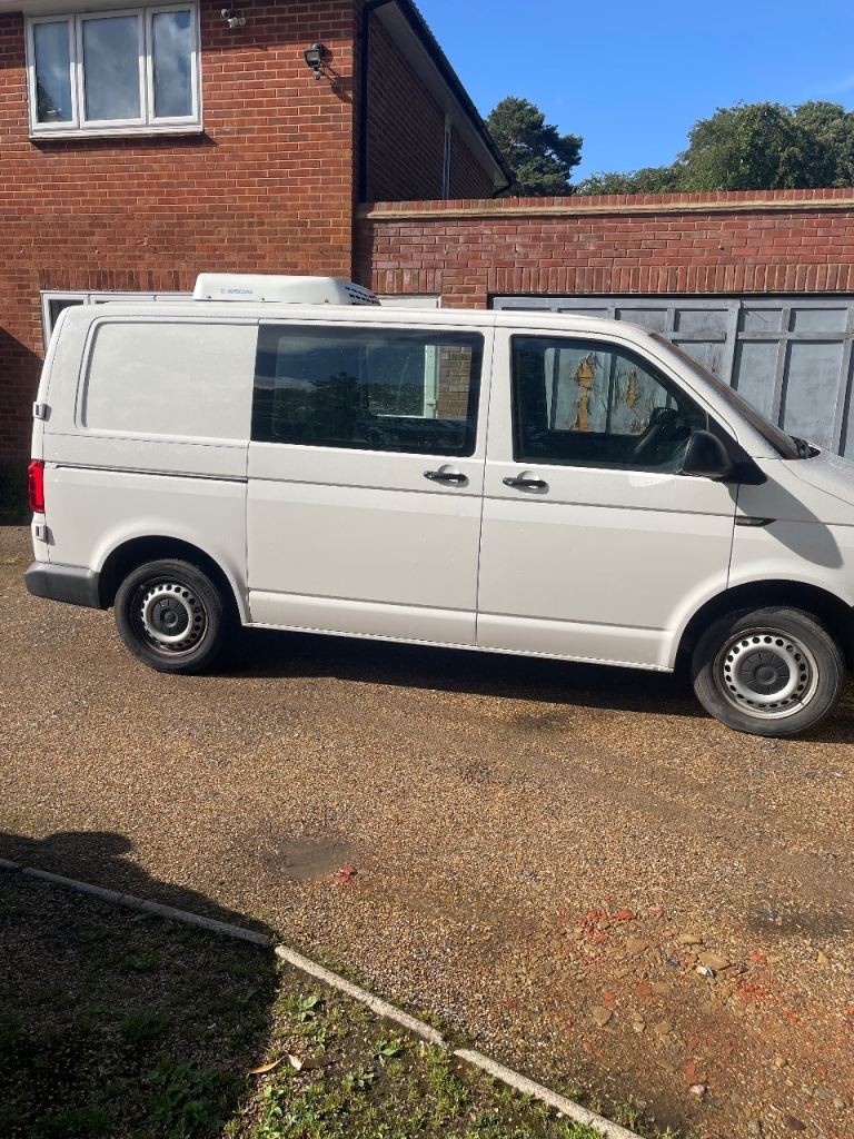VW Transporter, window Van, twin sliding door