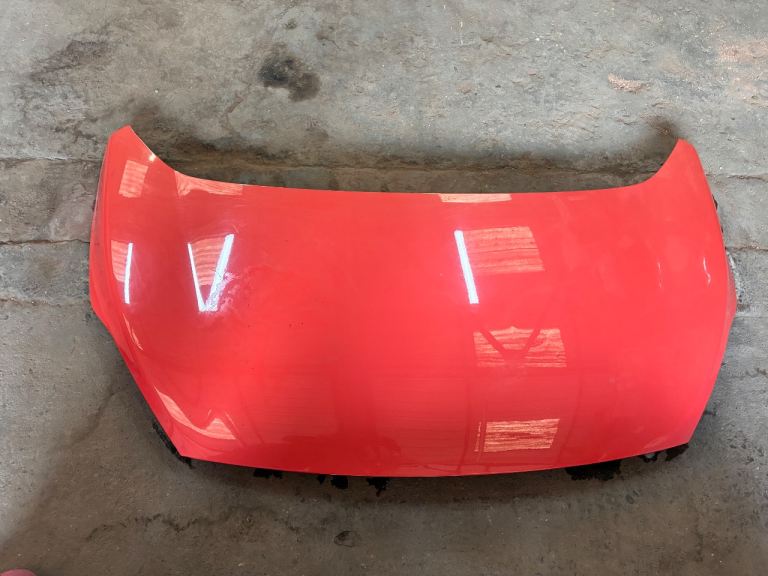 Ka bonnet excellent condition 