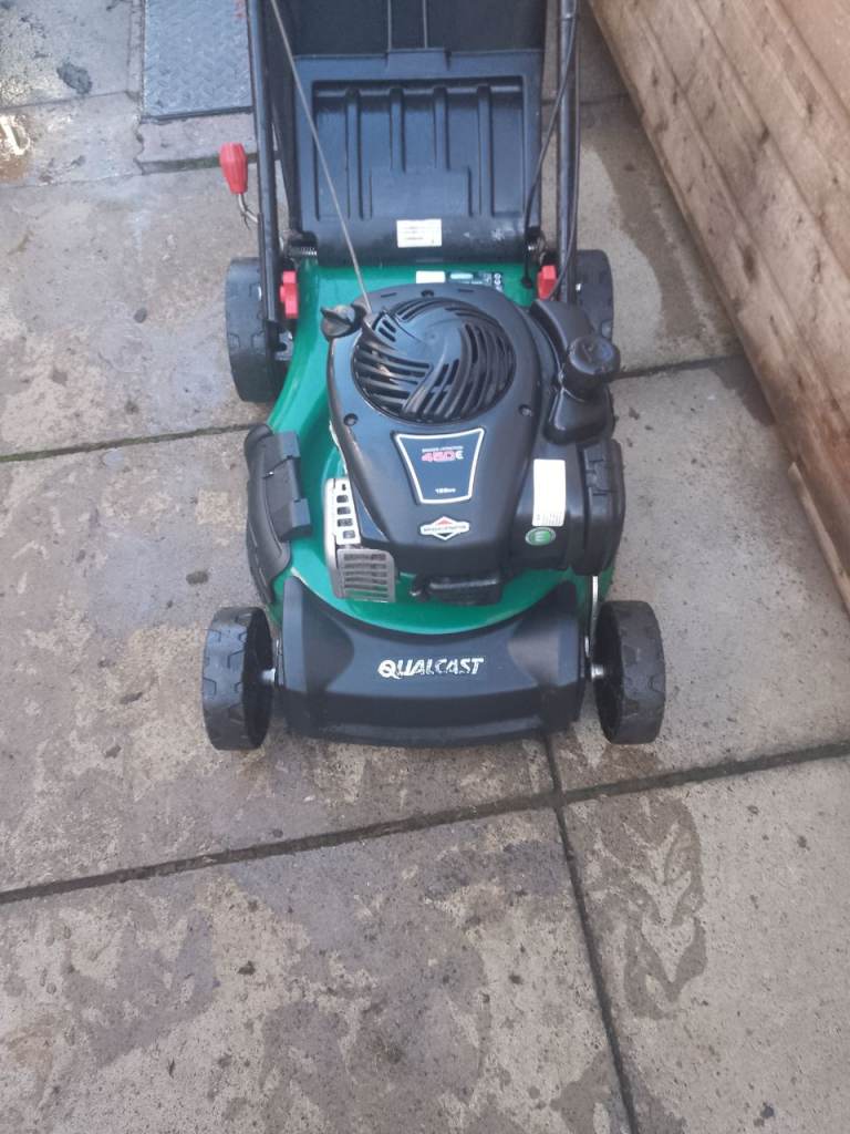 18" Qulcast self propelled petrol lawnmower 