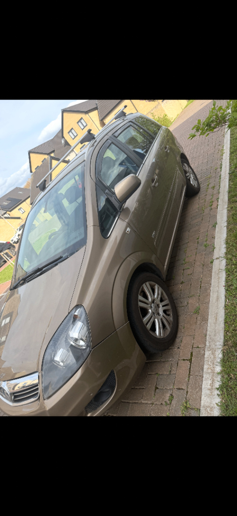 Vauxhall, ZAFIRA, MPV, 2013, Manual, 1686 (cc), 5 doors
