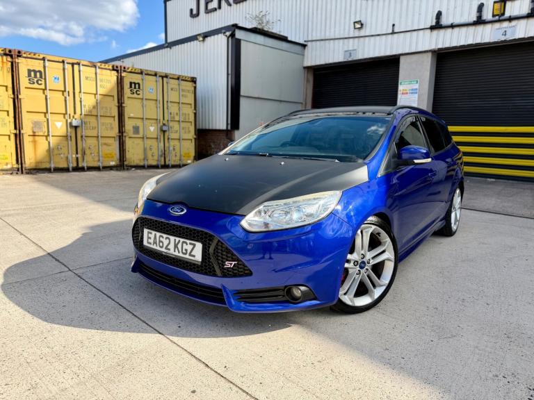 2012 Ford Focus 2.0T ST-3 5dr ESTATE Petrol Manual