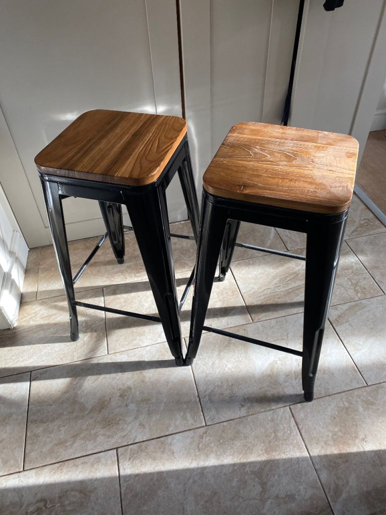 Bar Stools x2