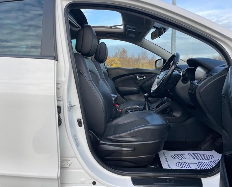 2013 Hyundai Ix35 1.7 CRDi Premium 5dr 2WD ESTATE Diesel Manual