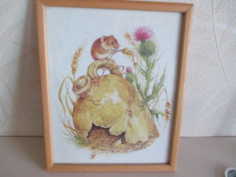 PRINT OF A FIELD MOUSE