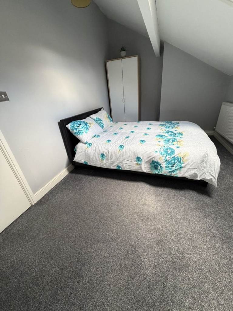 Room to rent in Huddersfield 