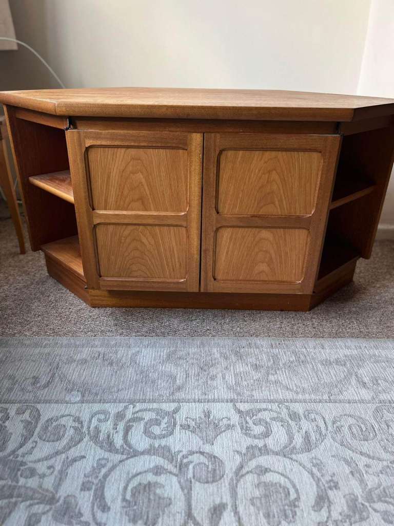 Solid wood TV cabinet retro style