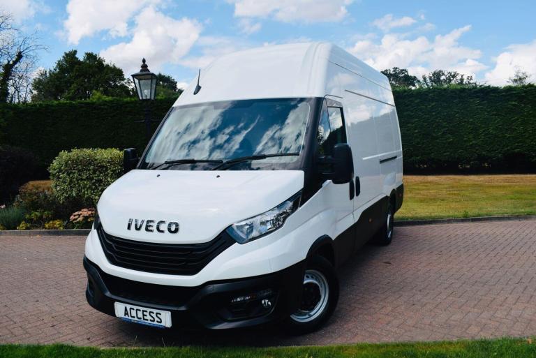2024 Iveco Daily 2.3D HPI 14V 35S 3520 MWB H2 Euro 6 (s/s) 5dr PANEL VAN Diesel Manual