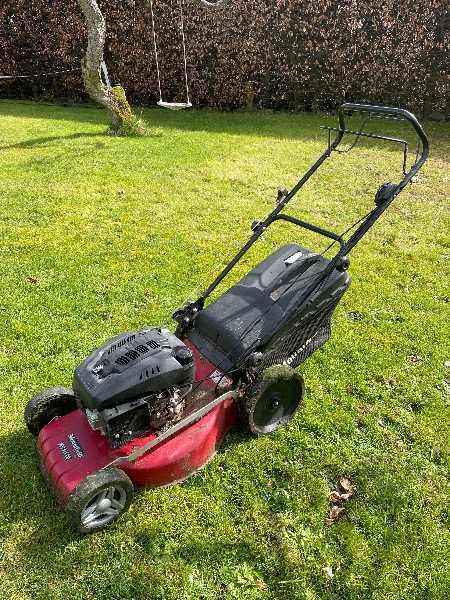 Mountfield HW 511 PD petrol lawnmower