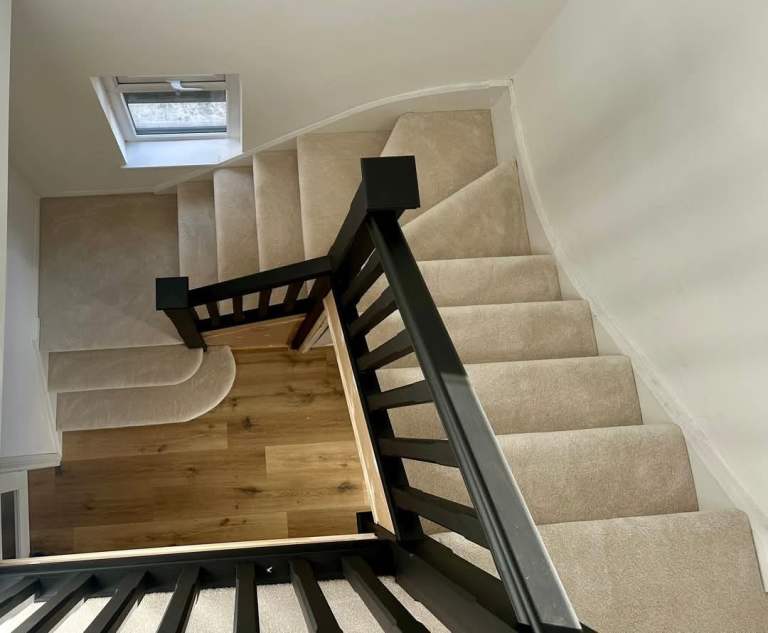 We do All type of flooring carpeting,laminate flooring etc.carpet installer/ technician.