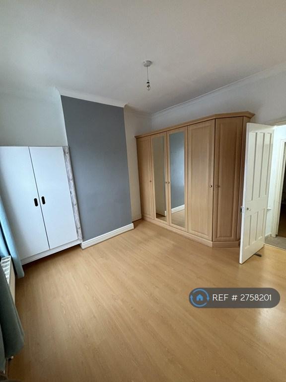 2 bedroom house in Gladys Road, Birmingham, B67 (2 bed) (#2758201)