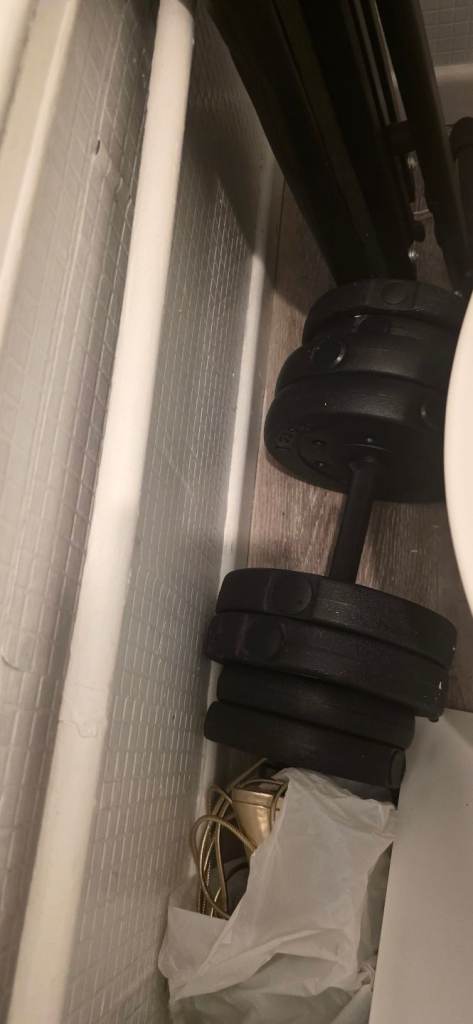 Folding weight bench and squat rack 100kg weights also