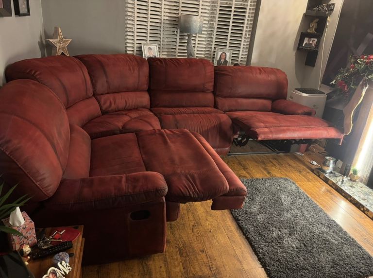 Reclining Corner & 2 Seater Sofa